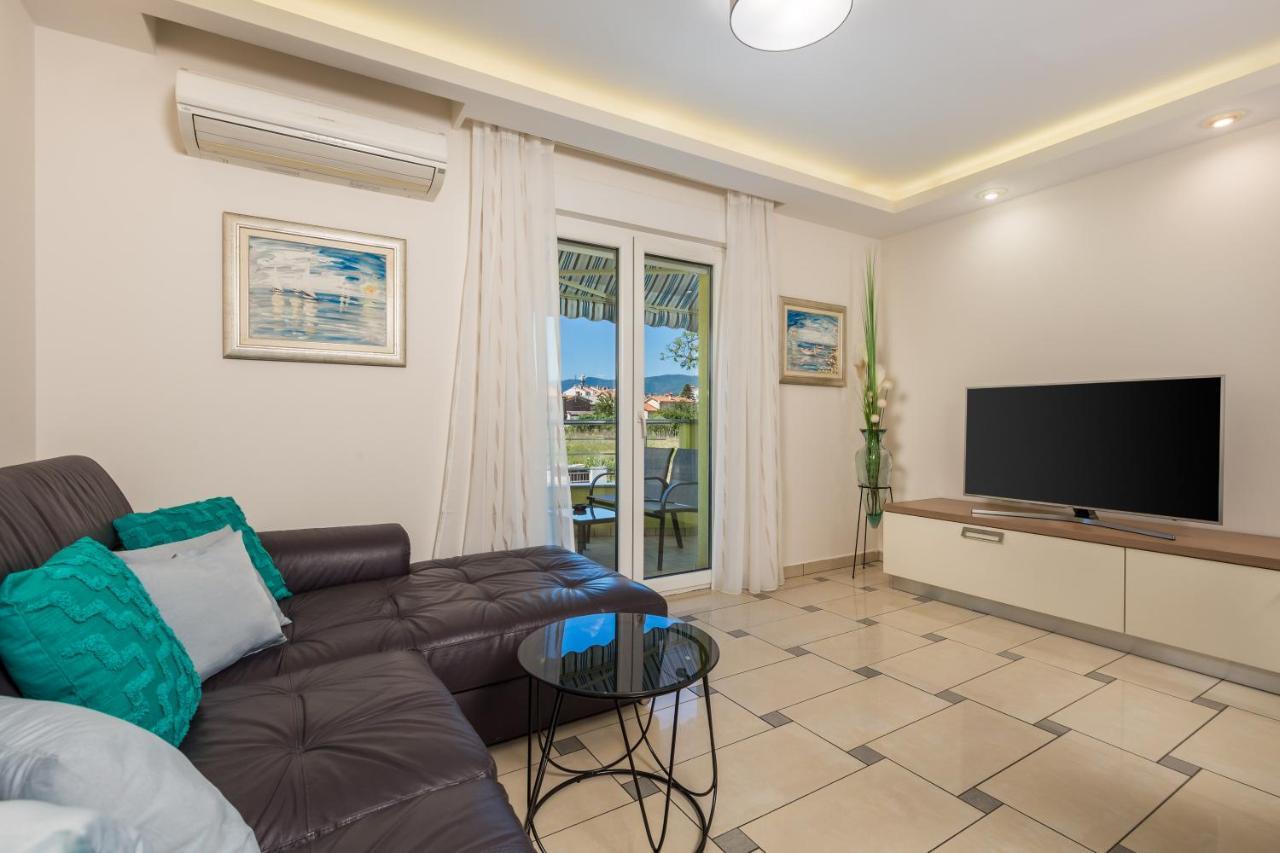 Moon River Rijeka Luaran gambar
